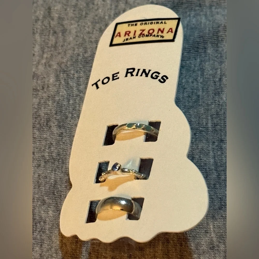 Arizona Jean Company Silver Toe Rings Set NWT